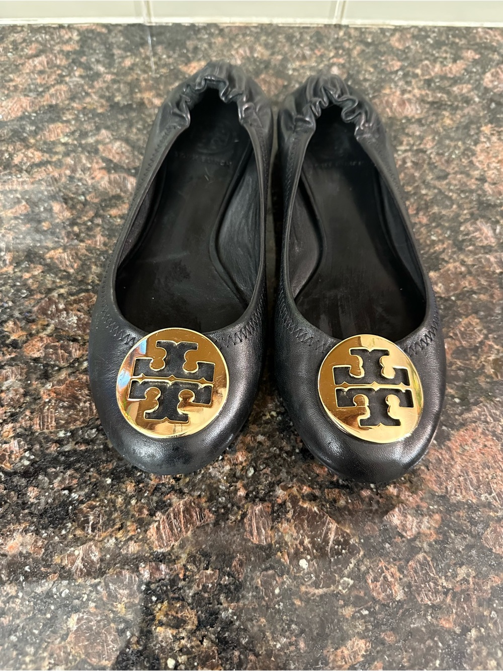 Tory Burch Black Leather Ballet Flats with Gold Logo Disc 7